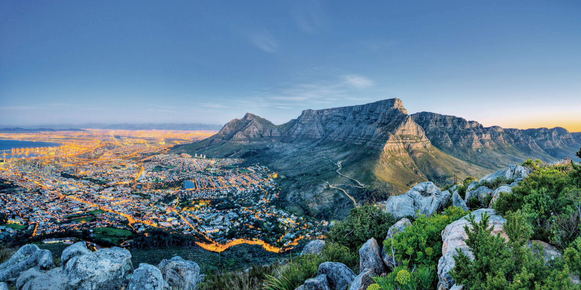 Hapag-Lloyd Cruises - Blick über Kapstadt