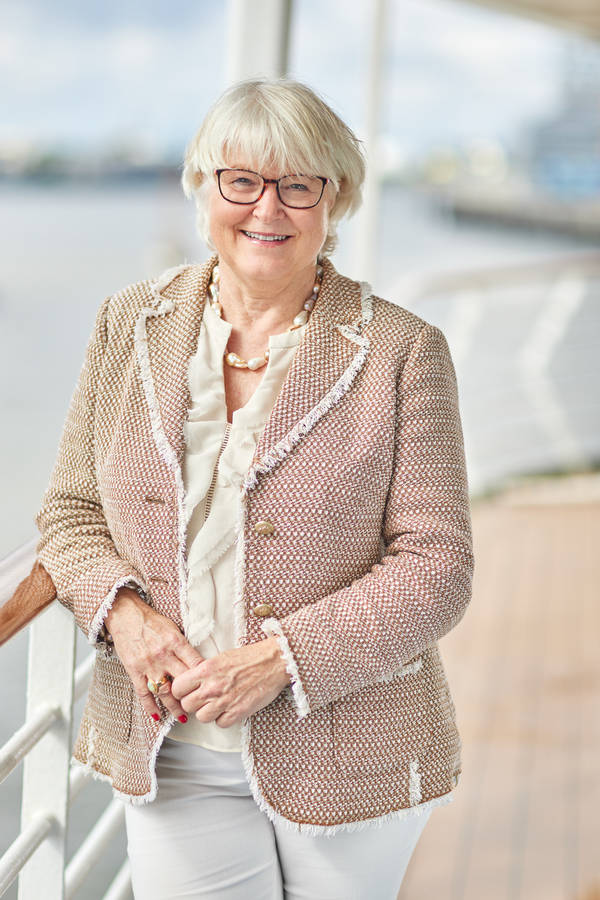 Hapag-Lloyd Cruises, MS EUROPA, Gabi Haupt