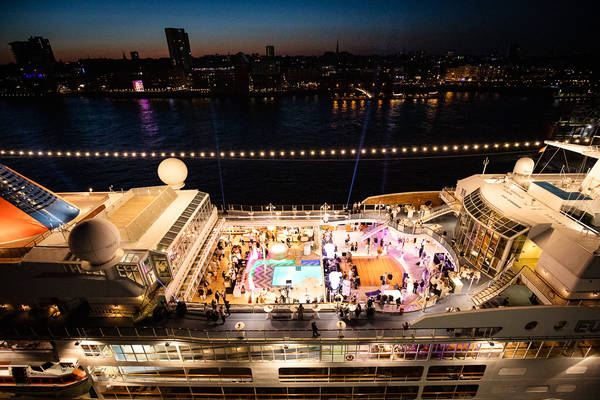 EUROPAS Beste im Hamburger Hafen.