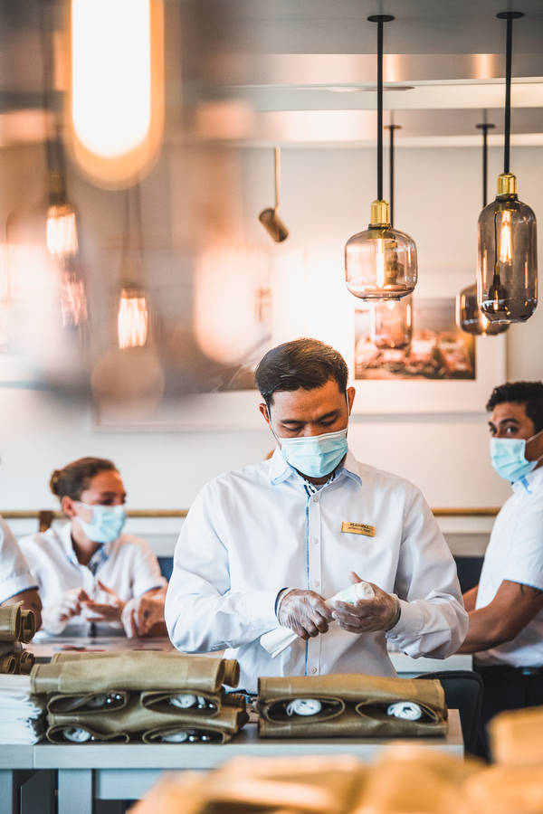 EUROPA 2 Vorbereitungen der EUROPA 2, Hapag-Lloyd Cruises.