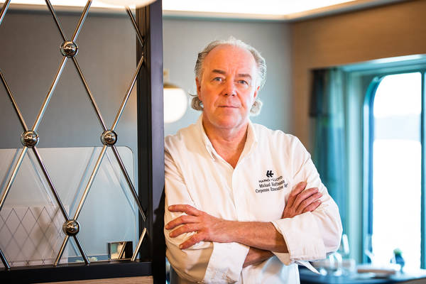 Restaurant l´esprit an Bord der HANSEATIC spirit, Hapag-Lloyd Cruises.