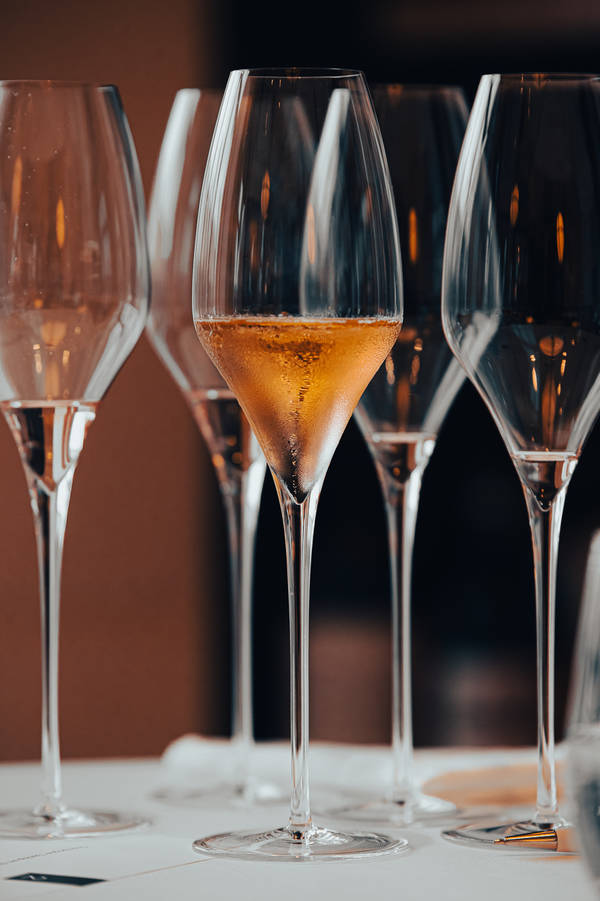 Champagner an Bord der EUROPA und der EUROPA 2, Hapag-Lloyd Cruises