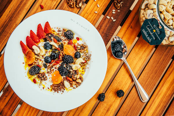 Refresh Reise, unterwegs mit der EUROPA rund um die Philippinen und Vietnam, Hapag-LLoyd Cruises