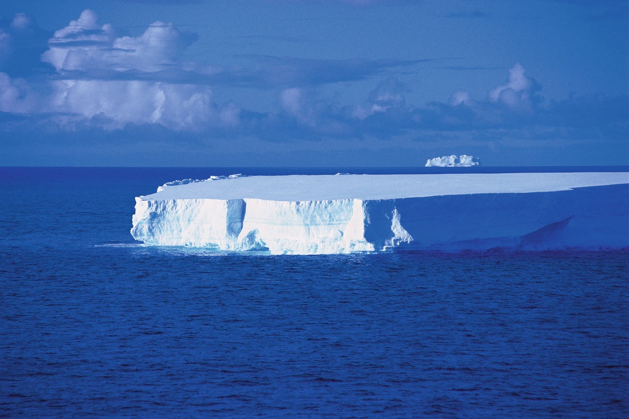 Iceberg with Flat Surface