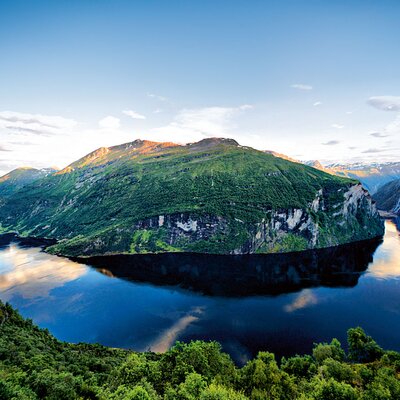 Vielseitiges Norwegen mit Kurs auf Spitzbergen