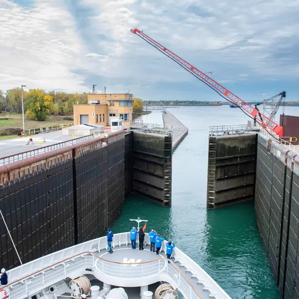 Great Lakes und Sankt-Lorenz-Strom: Stadt, Land, See